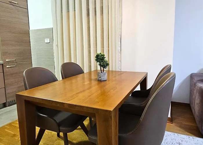 As Urban Apartment *